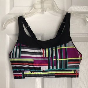 Fabletics sports bra style BA1511260-2096-17050